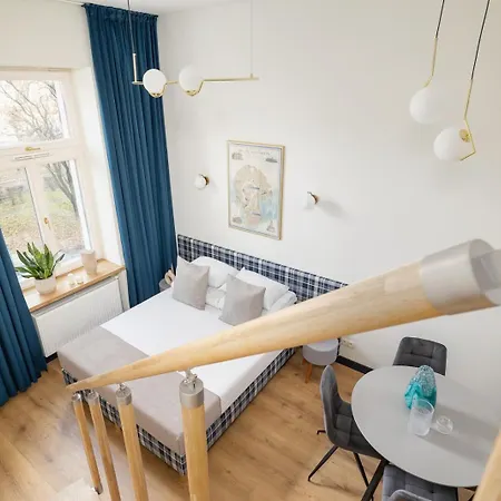 With Mezzanine - Augustianska 1