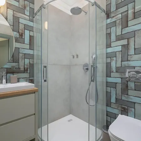 - Augustianska 1, Old Town Apartment 4*