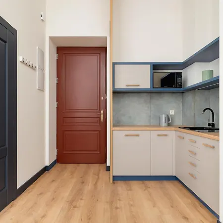 - Augustianska 1, Old Town 4* Krakow