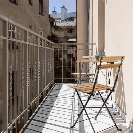 - Augustianska 1, Old Town Apartment